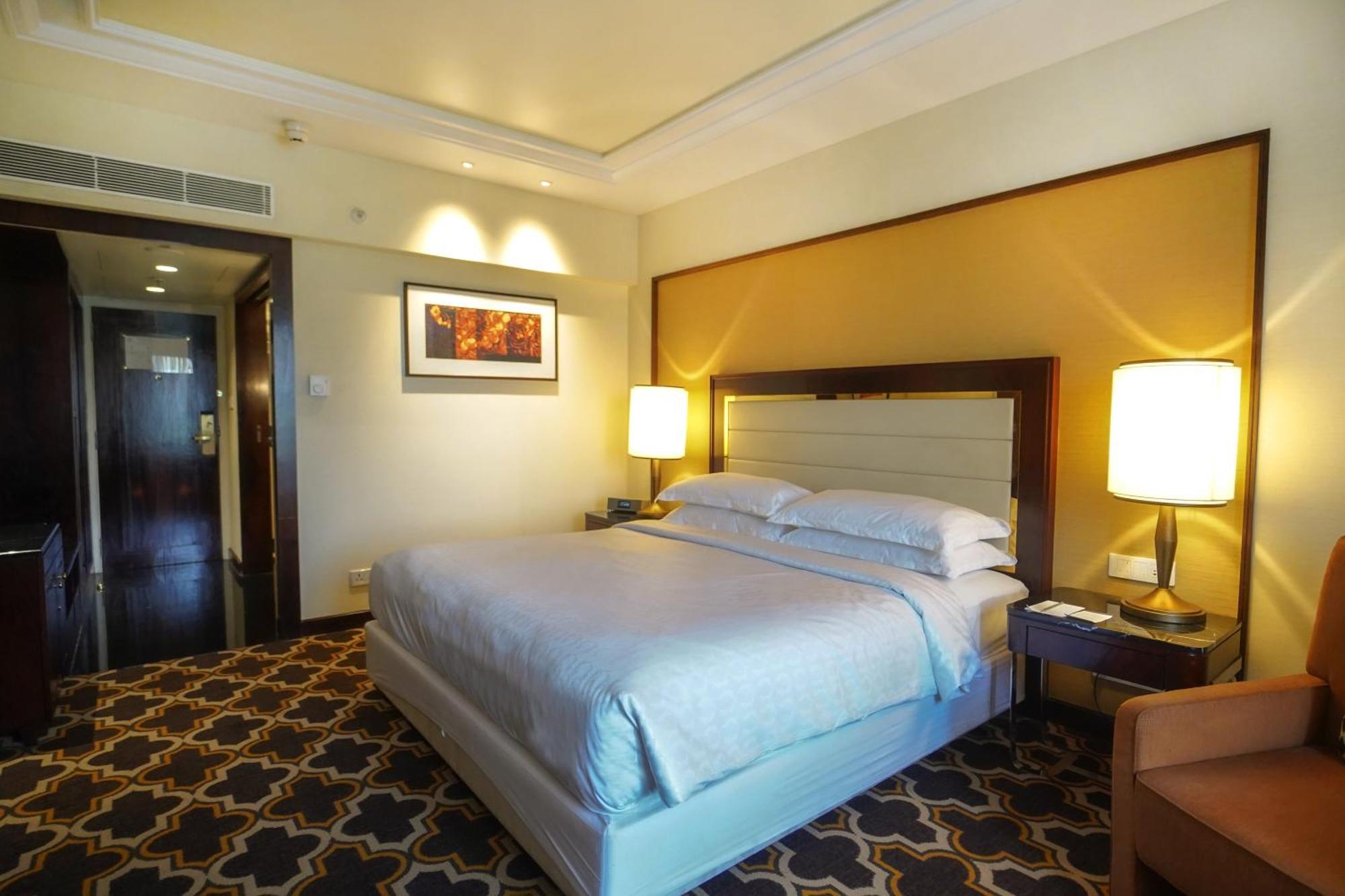 Sheraton Grand Pune Bund Garden Hotel Exteriér fotografie