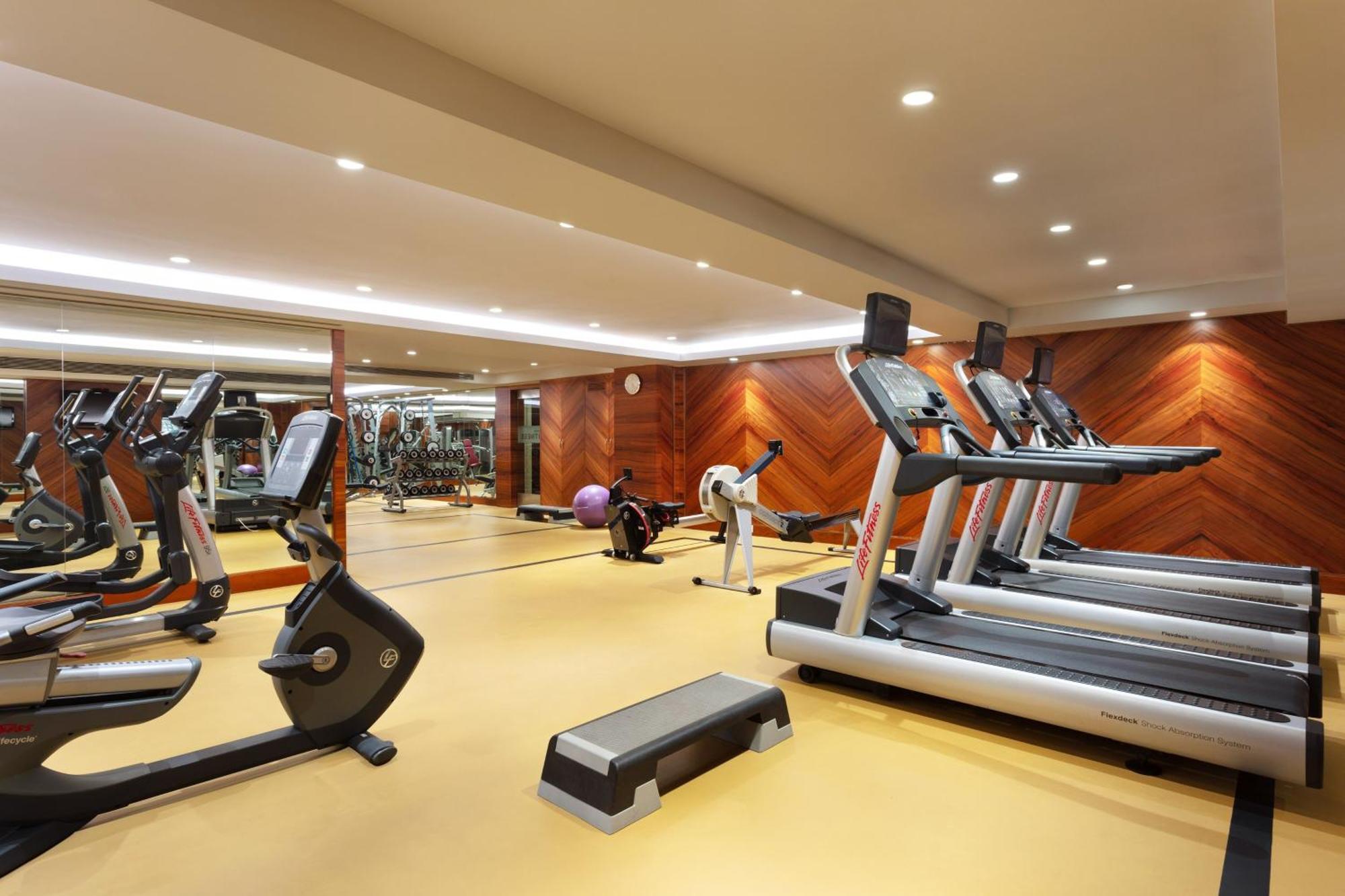 Sheraton Grand Pune Bund Garden Hotel Exteriér fotografie