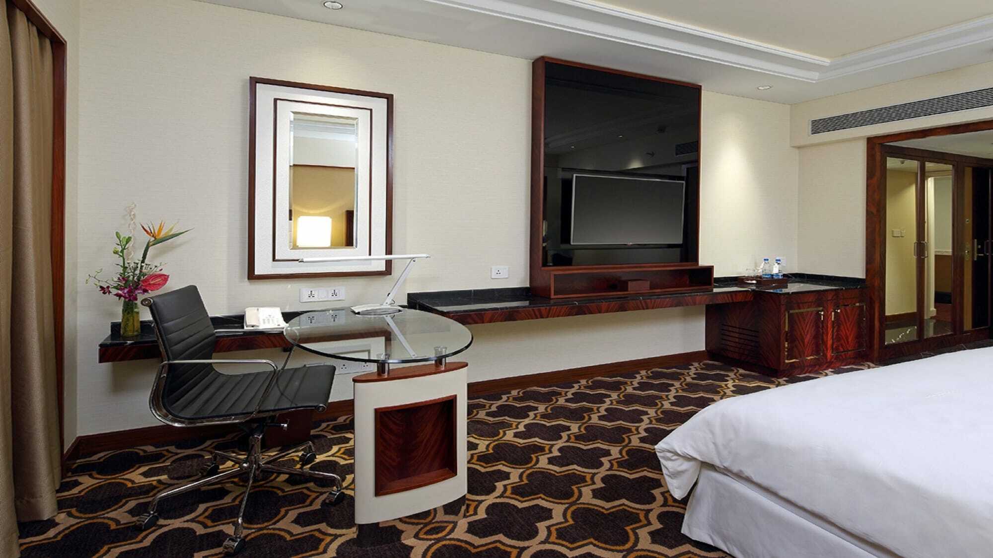 Sheraton Grand Pune Bund Garden Hotel Exteriér fotografie